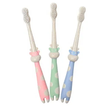 

1pc Children Toothbrushes Wheat Fiber Material Toothbrush Soft Hair Small Head Toothbrush Cartoon Giraffe Pattern Dental Care