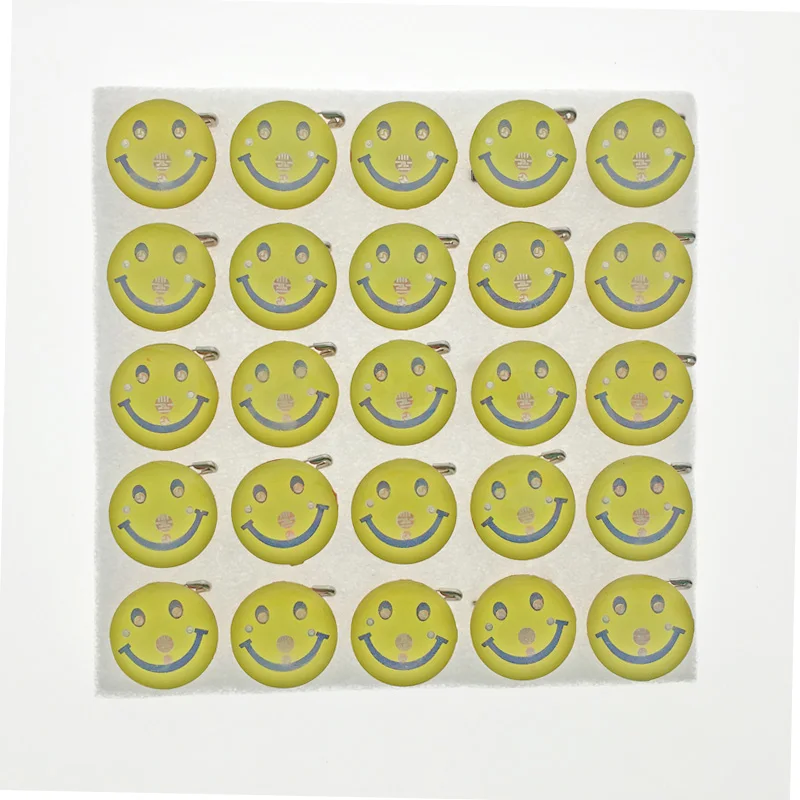 smile brooch (6)