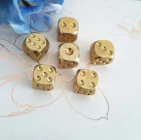 

6 Faces Copper Dice Board Game Dice Set for RPG Dungeons and Dragons MTG