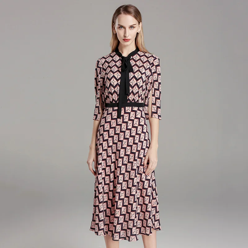 Elegant Bow Neck Floral Print Silk Women Dress Half Sleeve Female Retro Office Lady Dress 2019 Autumn Women Midi Vestidos