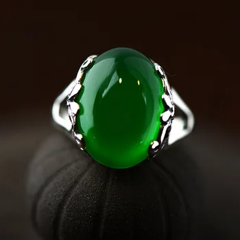 

925 Sterling Silver retro exquisite carved natural green chalcedony ring