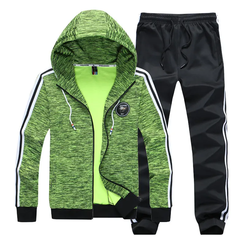 Mens Sportsuit (1)