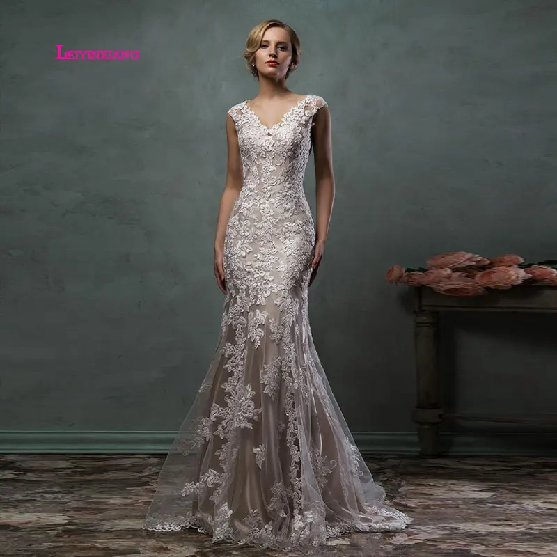 

LEIYINXIANG New Arrival Popular Bride Dress 2019 Wedding Dress Vestido De Noiva Sereia Robe Sexy Mermaid Appliques V-Neck Zipper