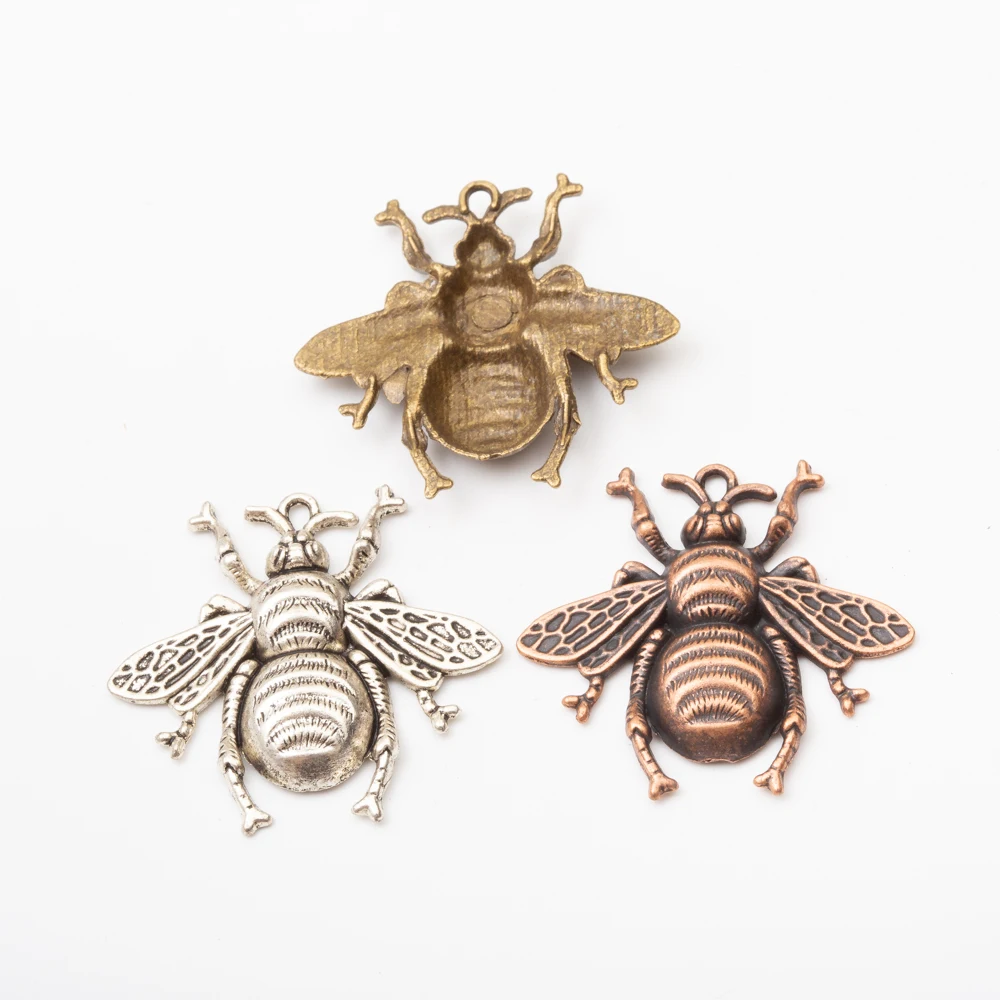 4pcs zinc alloy Animal bee Charms for Jewelry Making 5823in Charms