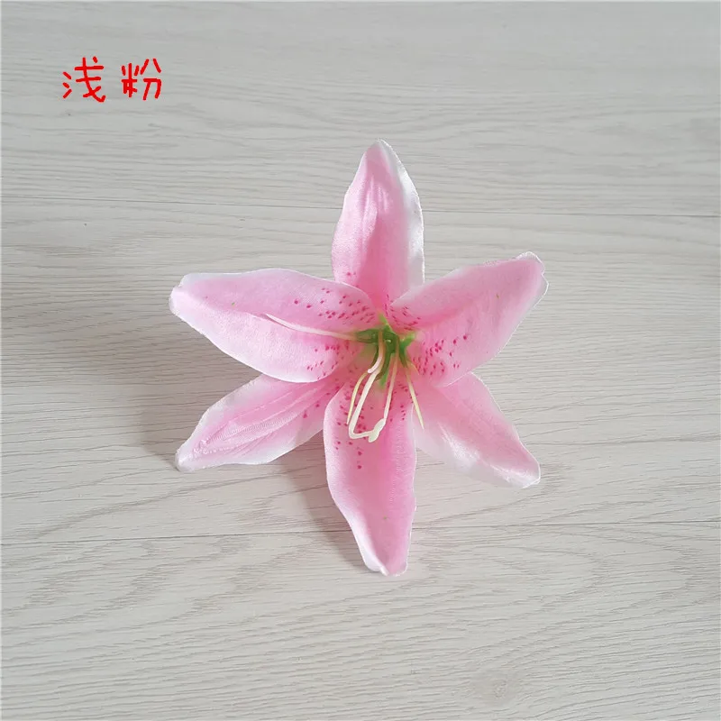 100pcs/lot 13cm Silk Lily Artificial Flower Head For Wedding Decoration DIY Garland Decorative Floristry Arch Flower Arrangement 100pcs/lot 13cm Silk Lily Artificial Flower Head For Wedding Decoration DIY Garland Decorative Floristry Arch Flower Arrangement
