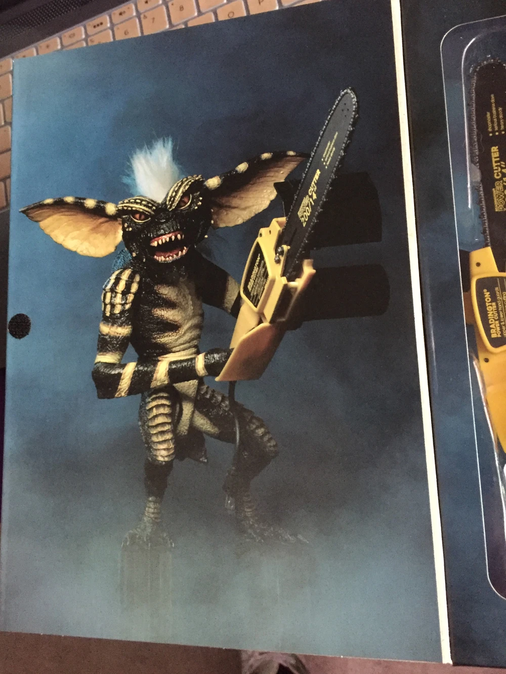 NECA Gremlins ULTIMATE полосатая пленка мигающая Gremlin Greta 610 609 Виниловая фигурка модель