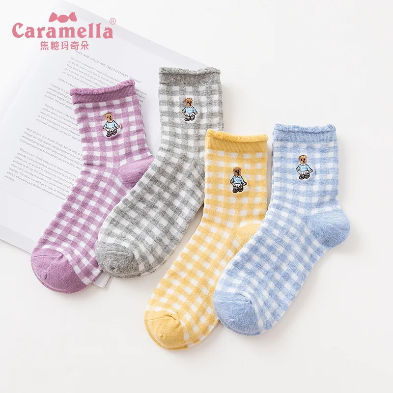 

Caramella 4Pairs/Lot Women Socks Brand Cartoon Cotton Socks Plaid Female Cute Campus Style Hipster Fashion Embroidery Bear Socks