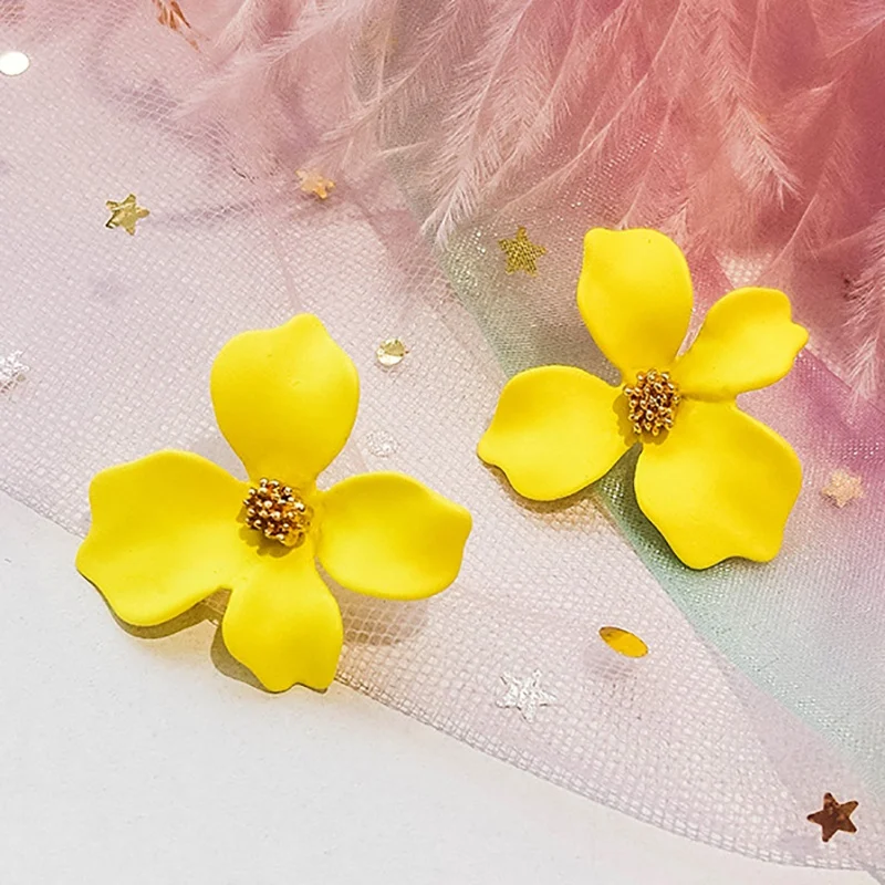 Korean Style Cute Flower Stud Earrings For Women New Fashion Sweet Earrings Femme Brinco Wholesale Jewelry