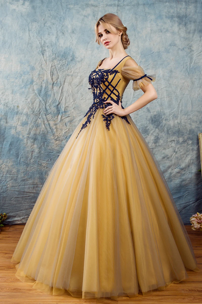2019 New Gold Quinceanera Dresses Tulle With Lace Appliques Short