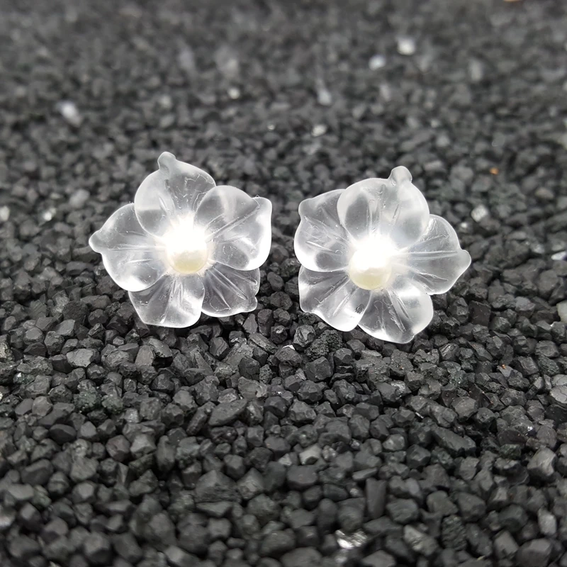 

LiiJi Unique 925 Sterling Silver Natural Clear Mat Crystal White agates/Freshwater Pearl Stud Earring