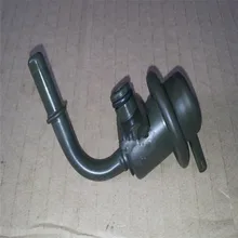 Применимые к Mazda 323 1998-2001 автомобильный двигатель регулятор давления топлива клапан давления топлива Код товара: ZL01-13-280L