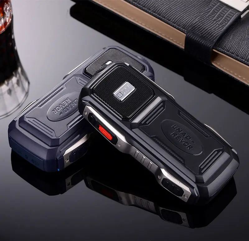 Ceny Power bank telefon komórkowy SOS głośny dźwięk mp3 latarka bluetooth magiczny głos odporny na wstrząsy telefony komórkowe rosyjska klawiatura telefon