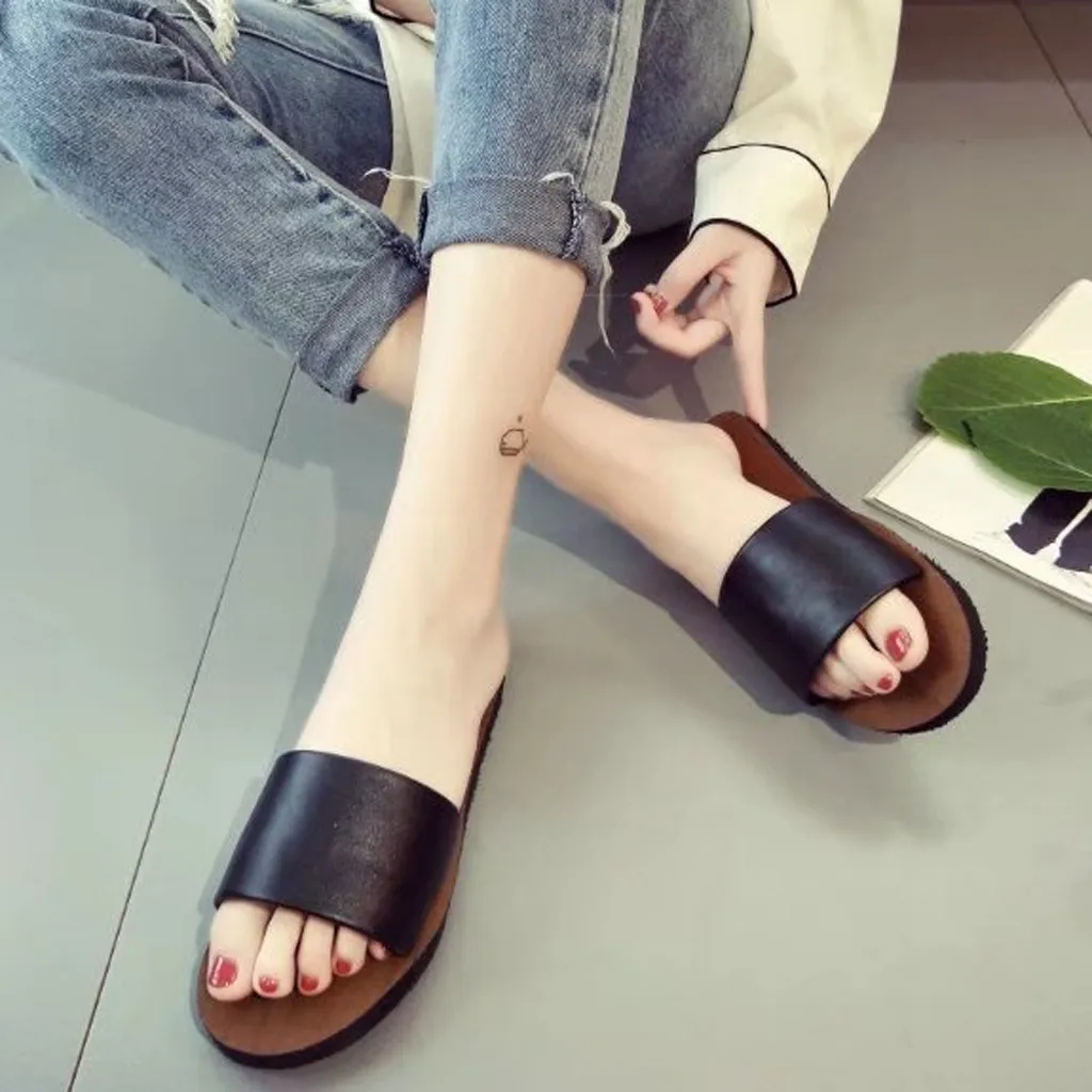 

Slippers Female Summer Women's Sandals Flat Bottom Non-Slip Beach Women Shoes Klapki Damskie Na Lato Slippers Flip Flops