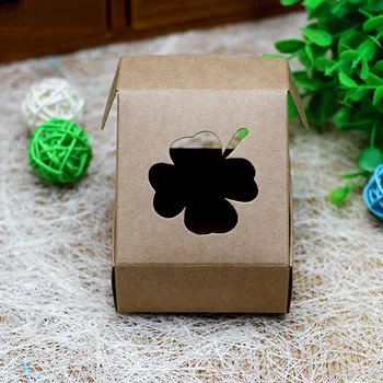 

7.5*7.5*3cm Four Leaf Clover Window Brown Kraft Party Gift Handmade Soap Biscuits Bakery Food Cosmetic Paper Package Packing Box