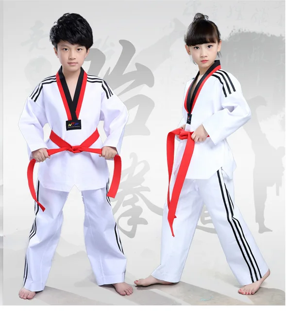 Resultado de imagen para dobok con el cuello rojo