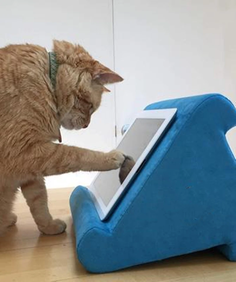 

New High-quality Multi-Angle Soft Pillow Lap Stand For IPads Pillow Lap Stand For Tablets Smartphones Books Magazines