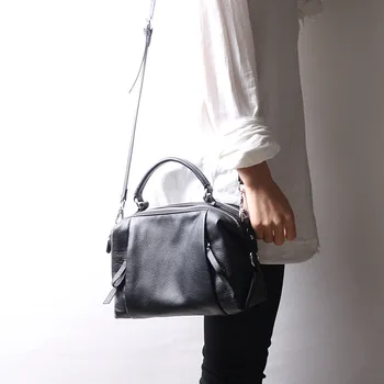 

New fashion ladies shoulder bag first layer of leather bag pillow crossbody bags casual genuine leather women bag two size