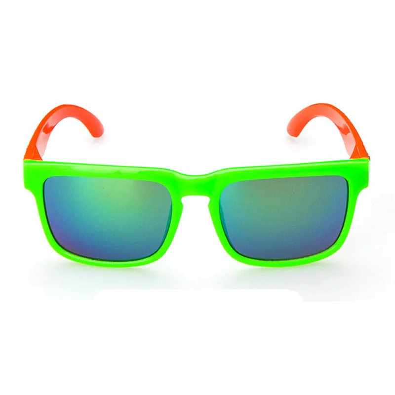 Новинка; Лидер продаж классические детские Солнцезащитные очки для женщин унисекс для мальчиков и девочек Защита от солнца очки Óculos De Sol Покрытие Зеркальные малыш Спортивные очки uv400