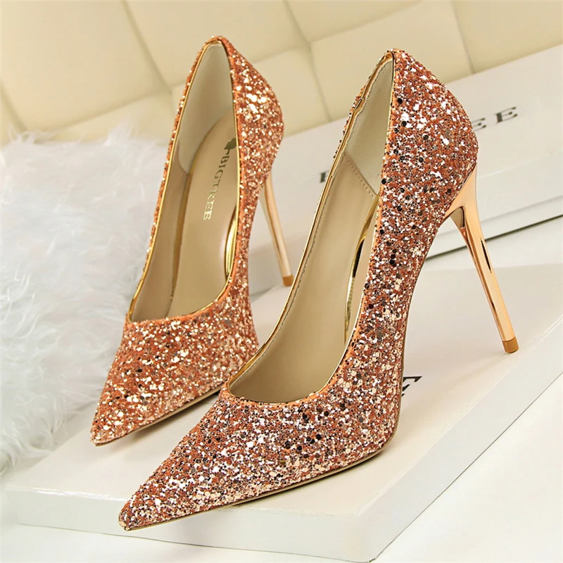 

2018 Women 9cm Thin High Heels Sexy Glitter Bright Scarpins Pumps Female Stiletto Wedding Bridal Gold Silver Red Valentine Shoes