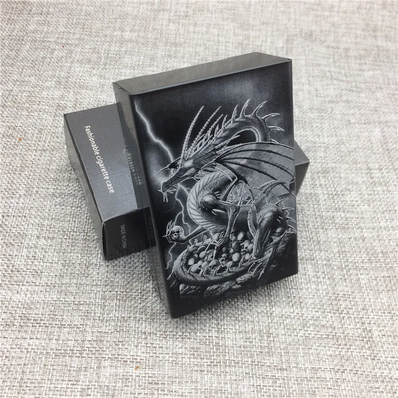 LF025 персонализированные человек-едят дракон черный алюминиевый сплав сигареты чехол Лазерная резная не выцветает сигаретная коробка для курения - Цвет: Man-Eating Dragon