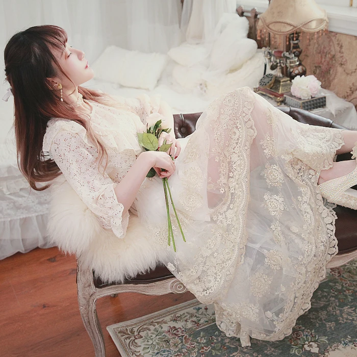 

Princess sweet lolita skirt spring and summer the high-end models heavy gold embroidery skirt Fairy Skirt stylish women B1598
