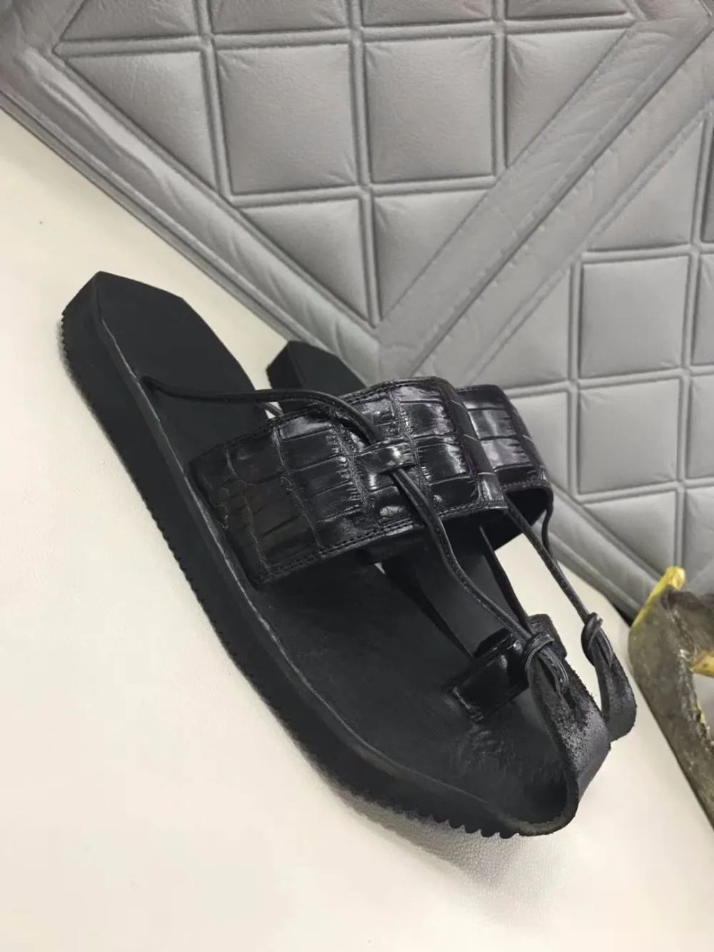 Натуральная крокодиловая кожа живота Мужская Летняя обувь Прочная анти-базовая вещь гардероба Мужская обувь черного цвета для отдыха мужская обувь