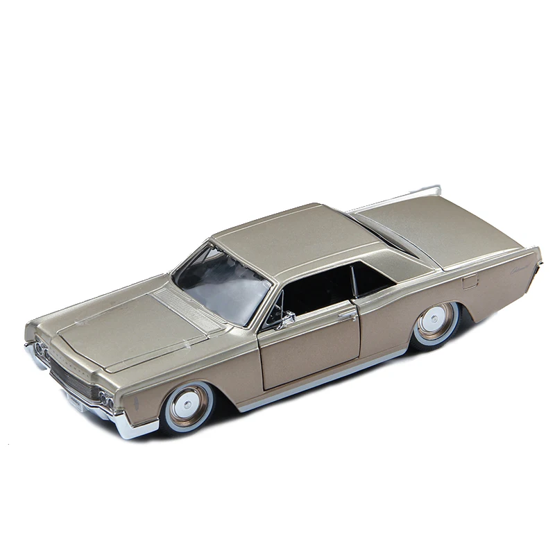 Maisto 1:26 1966 Lincoln Continental литая модель искусственная игрушка новая в коробке | Игрушки