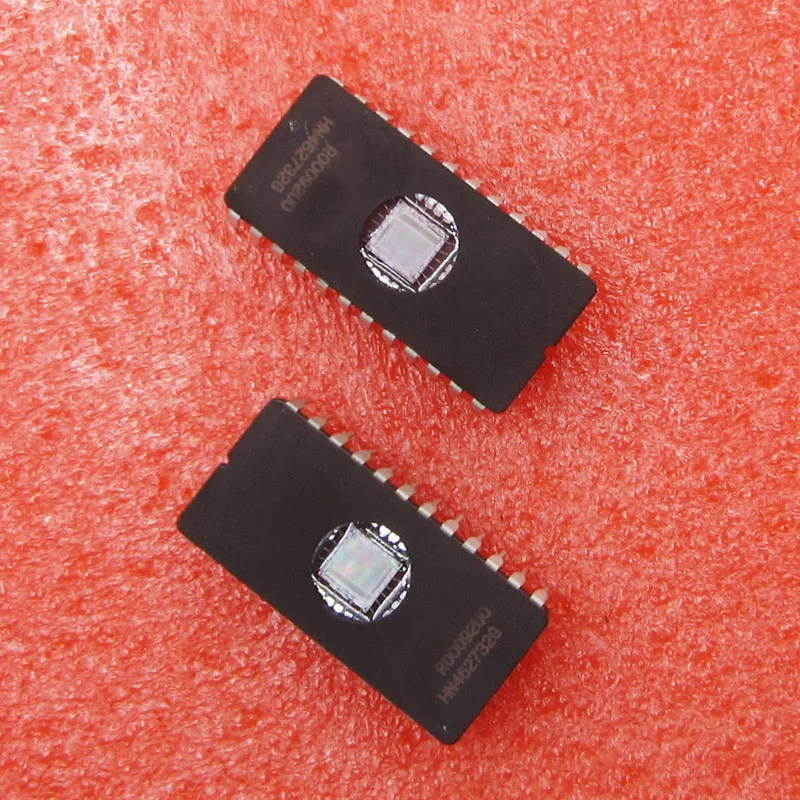 1 PCS HN462732G HN462732 462732G DIP24 32K bit UV EPROM