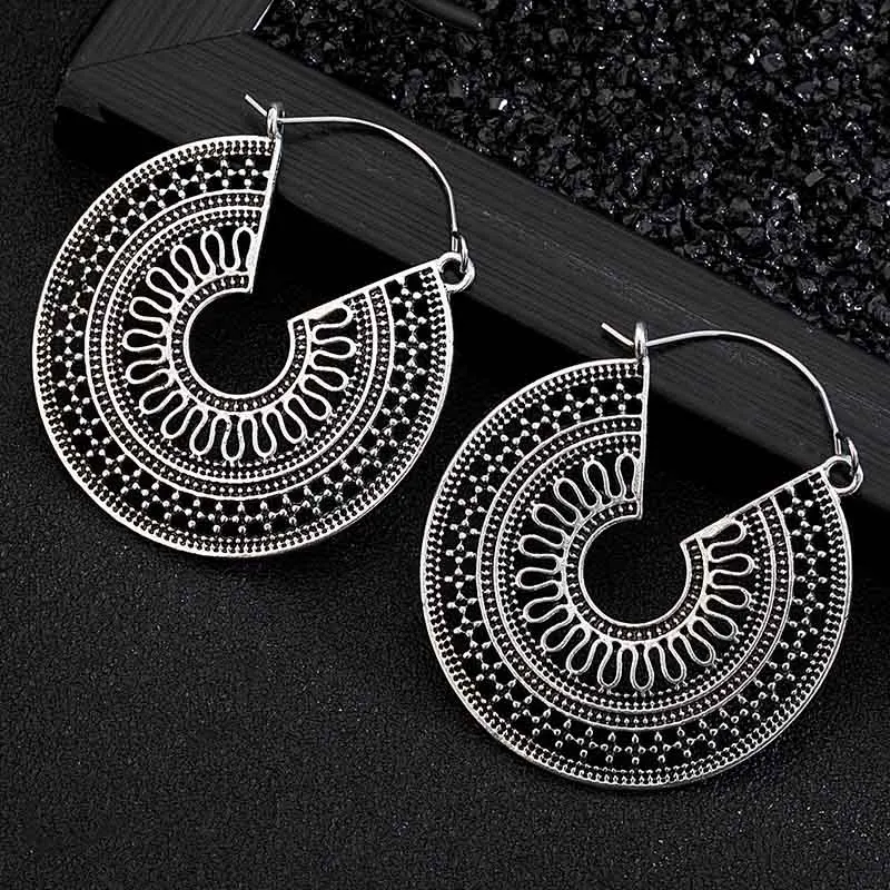 antique silver Индийские племенные латунные серьги, висячие серьги в форме цветка, украшенные вихрем «цыганские» серьги для женщин, богемные Винтажные серьги 2019GE05 - Окраска металла: antique silver