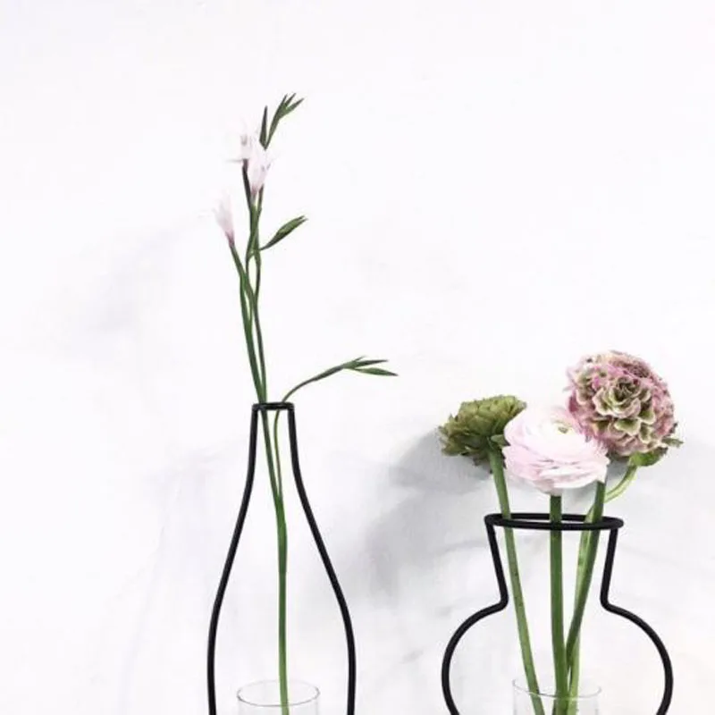 Brand New Style Retro Iron Line Flowers Vase Metal Plant Holder Modern Solid Home Decor Nordic Styles Iron Vase