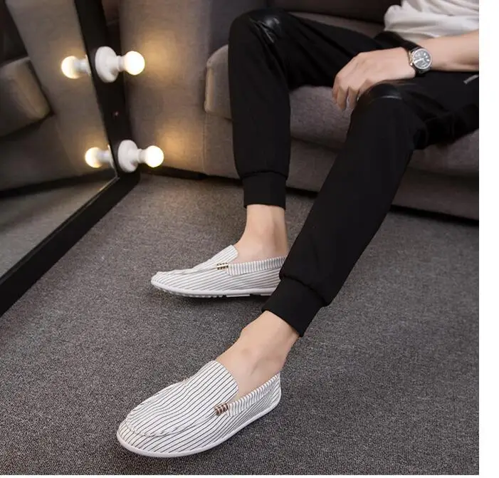 秋通気性の男性のキャンバスシューズ低ヘルプ靴ペダル怠惰な潮の靴布男性の靴 Men S Casual Shoes Aliexpress 秋通気性の男性のキャンバスシューズ低ヘルプ靴ペダル怠惰な潮の靴布男性の靴 Men S Casual Shoes Aliexpress