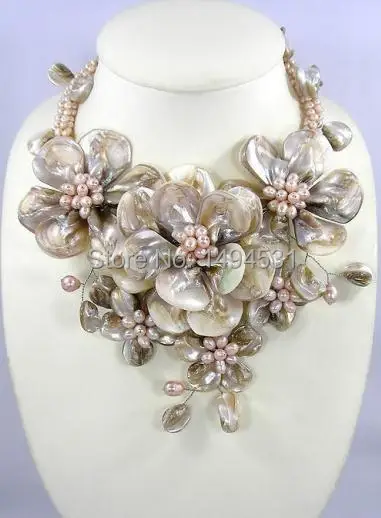 New Arriver Flower Jewelry Handmade Choker Necklace Beaded Jewelry Freshwater Pearl Shell Bib Statement Flower Necklace New Arriver Flower Jewelry Handmade Choker Necklace Beaded Jewelry Freshwater Pearl Shell Bib Statement Flower Necklace