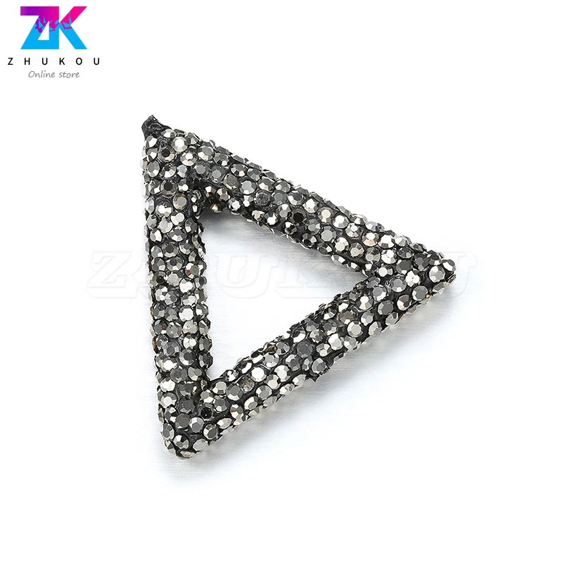 

ZHUKOU 31x35mm High quality triangular hollow beads for fashion bracelets and necklaces jewelry accessories model:VZ188