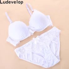 Favorsexy, новое женское кружевное нижнее белье, пуш-ап, Боковая поддержка, бюстгальтер с глубоким вырезом и трусики, комплект нижнего белья размера плюс комплекты бюстгальтеров и трусов