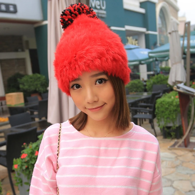 pom pom hat (27)