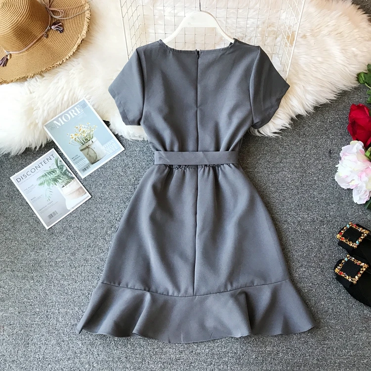 Женское винтажное короткое платье ALPHALMODA асимметричное гофрированное с поясом V