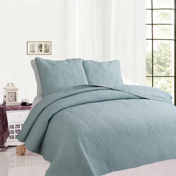 

Minimalism100% Cotton Solid Color Embossing Floral Green King Summer Quilt 3 Pcs Set With Pillow Cases quilted cool blanket