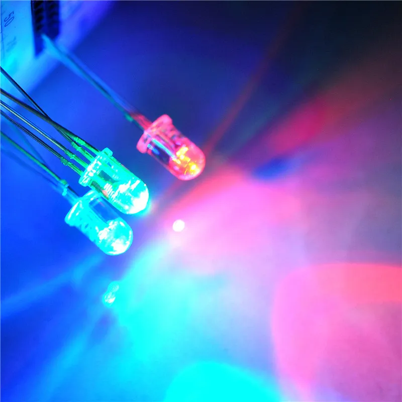 Разноцветные СВЕТОДИОДНЫЕ Индикаторы RGB (красный/зеленый/синий) 5 мм с общим