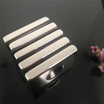 

Zion 10pcs 30x20x4mm neodymium magnet hole 5mm magnets strong permanent ring block salvage rare earth magnets 30*20*4-5mm