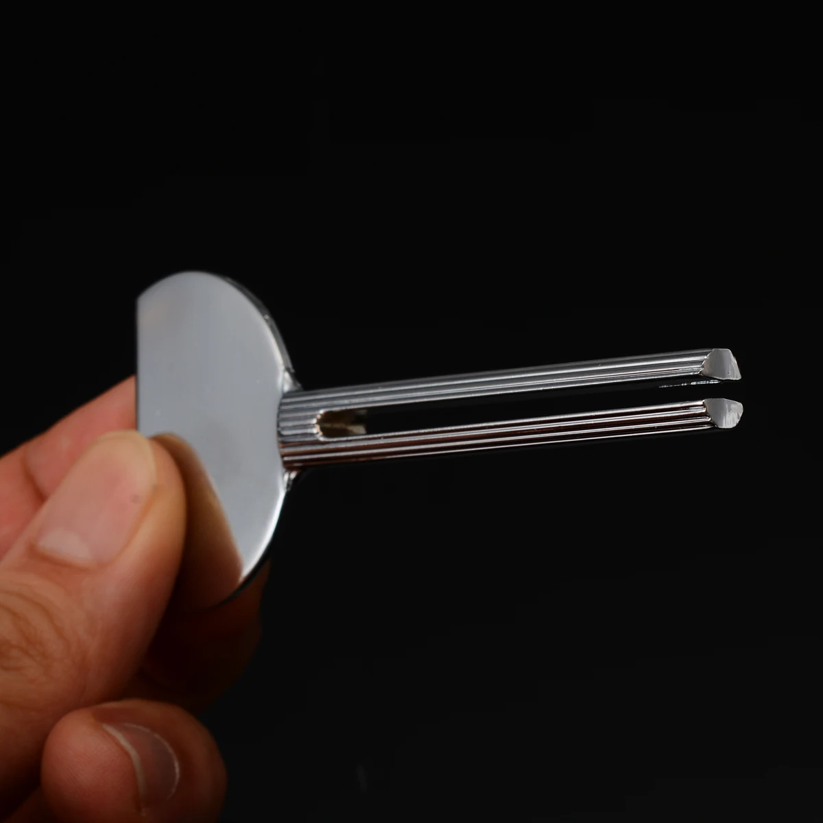 NEW Metal Easy Toothpaste Squeezer Silver Manual Paste Extruder For Toothpaste  Facial Cleanser Sauce Tube Squeeze