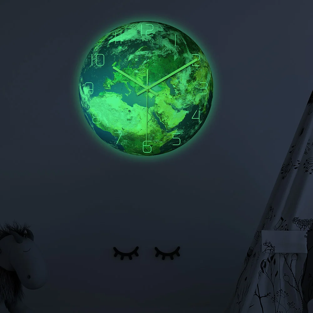 Luminous Earth Wall Clock Europe Acrylic Material Silent Movement Home Decoration Wall Clock