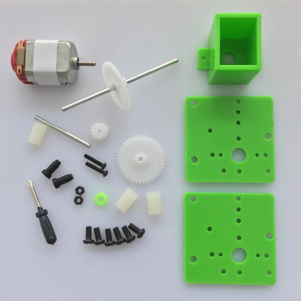 

J008Y 130 Gear Motor Model C4 Production Suit for Teaching and Technology Green Plastic Gears DIY Parts