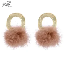 Badu искусственный мех мяч серьгу девушки милые помпоном осень-зима серьги для рождественские украшения подарок для Для женщин