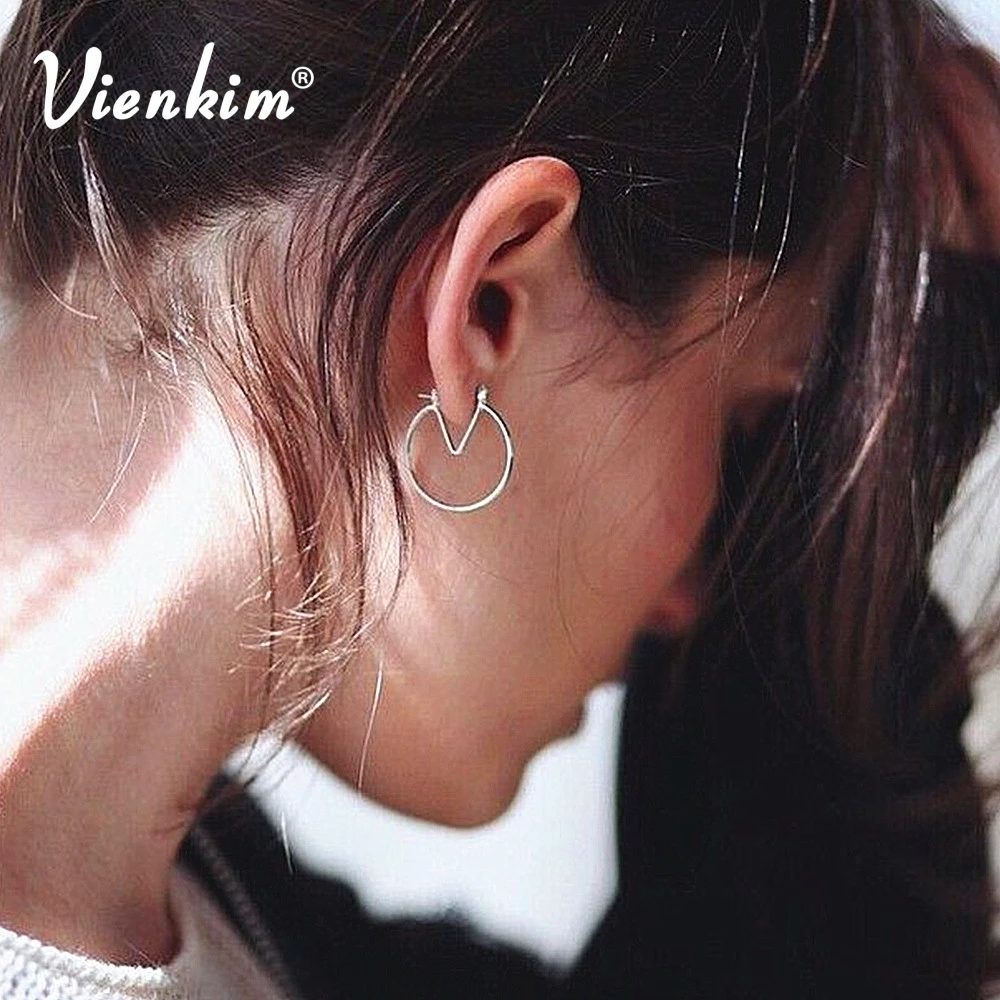 

Vienkim Fashion Europe Style Simple Fashion Wild Personality Geometric Female Earrings For Women Girls