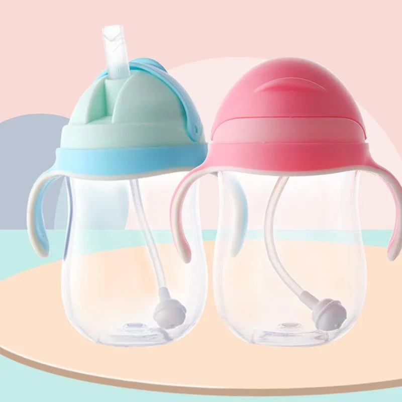 

300ML Feeding Cup Baby Bottle with Straw Handle Portable Spill Proof Children Bottle Tritan Bottle for Kids Drinking Water Copo