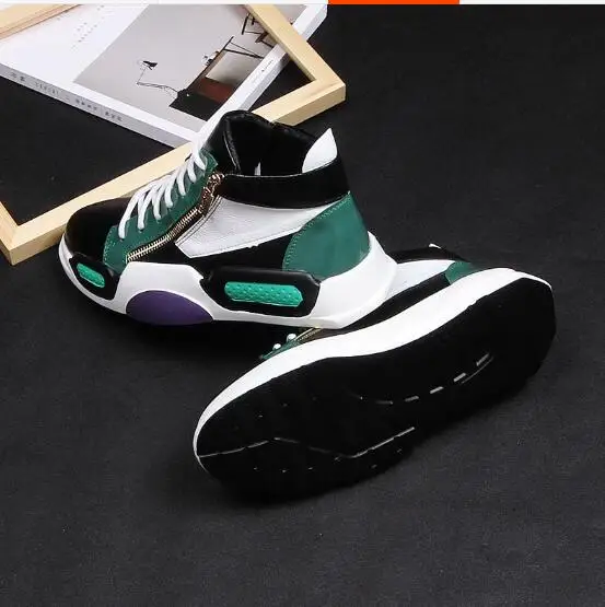 QQ20180822112224