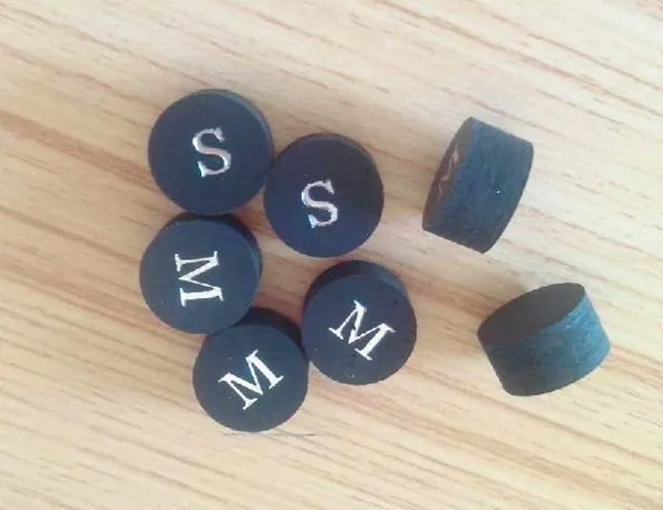 Black cue tip