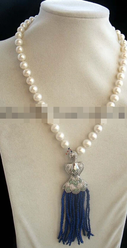 

11.25 freshwater pearl &lapis lazuli peafowl clasp necklace