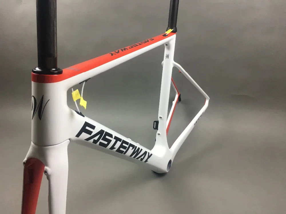 Cheap white red with black  FASTERWAY classic carbon road frameset UD weave carbon bike frame:Frameset+Seatpost+Fork+Clamp+Headset 108