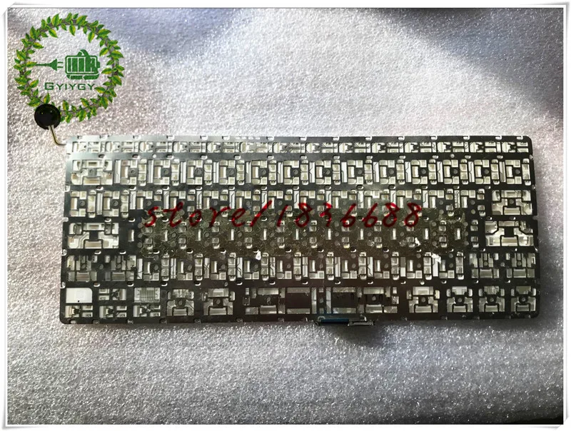AppleMACBOOK A1342 A1185 A1181 MC207 MC516US (3)